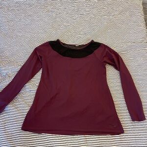 The North Face Women's Long Sleeve Top in Plum and Black